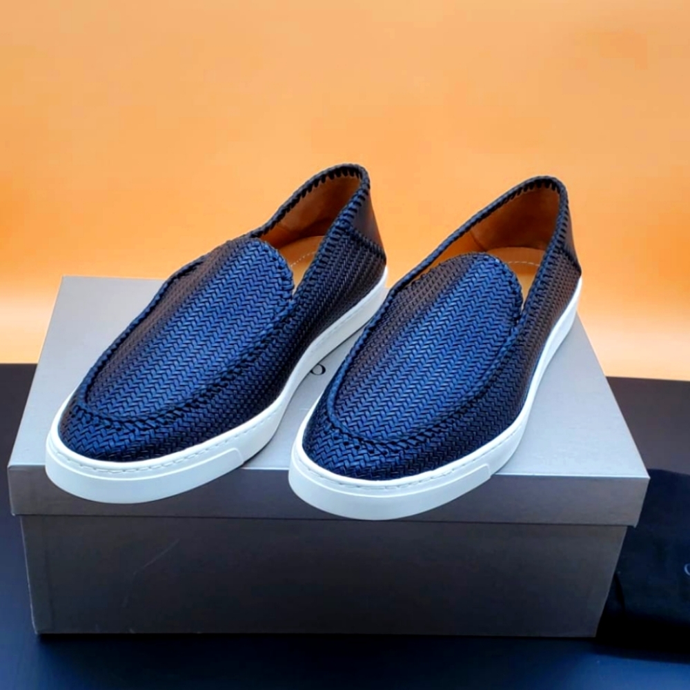 Giorgio Armani textured Leather Slip on